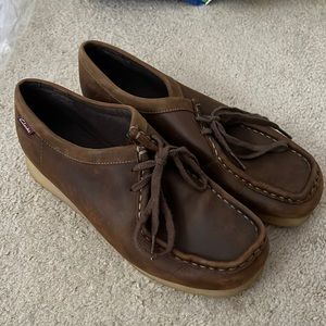 Clarks wallabees leather brown shoes